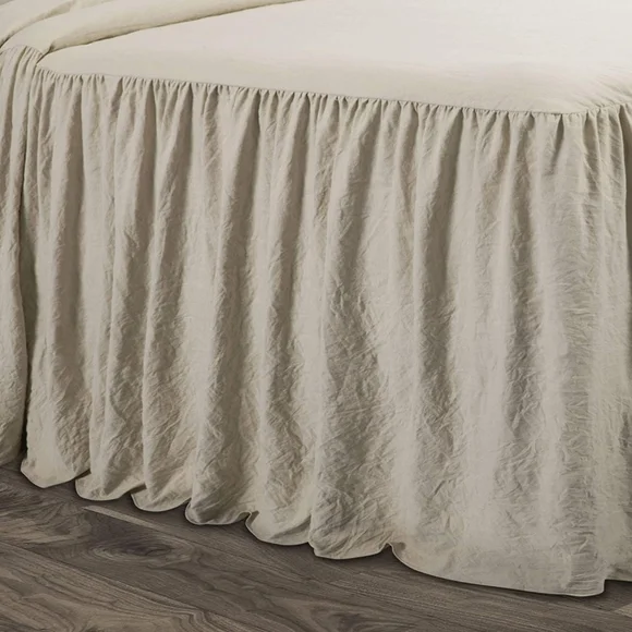 King size 3 pc neutral Bed spread & two shamps